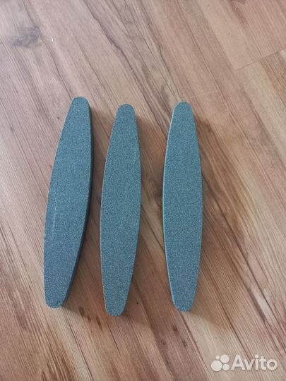 Камень -лодочка