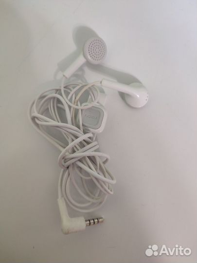 Наушники Nokia из 2000-х