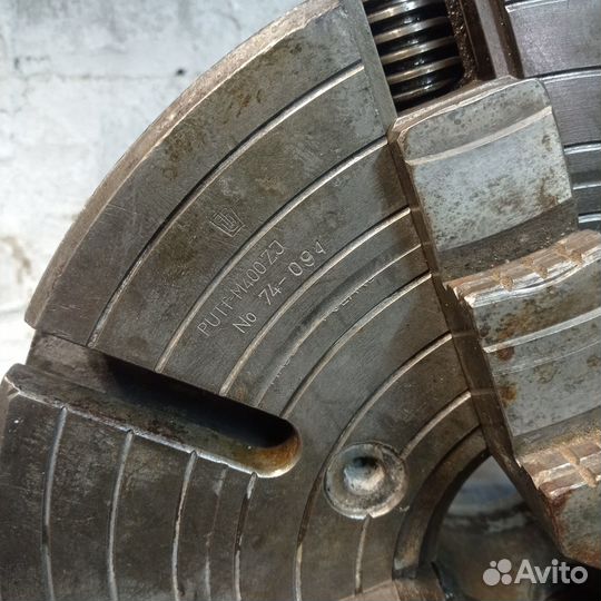 Токарный патрон польский 400