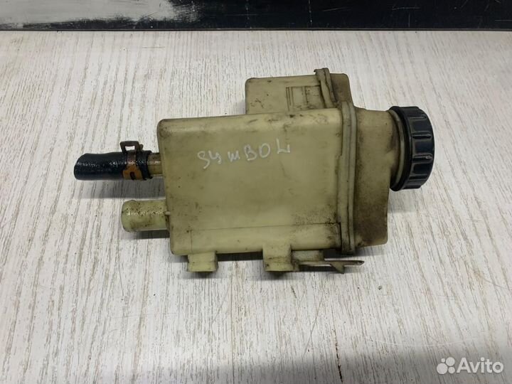 Бачок Гур Renault Symbol