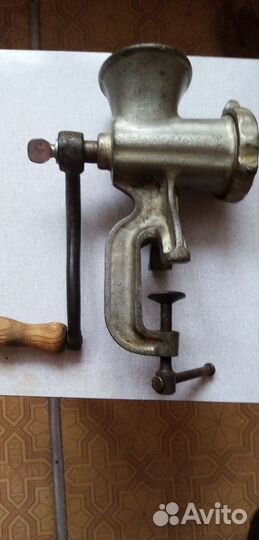 Мясорубка ручная СССР чугунная со знак. Звезда N 5