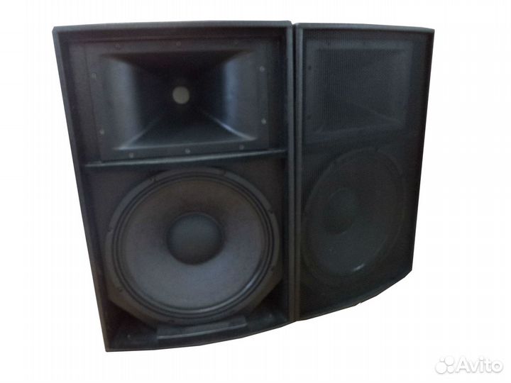 Активная двухполосная акустическая система 600Вт
