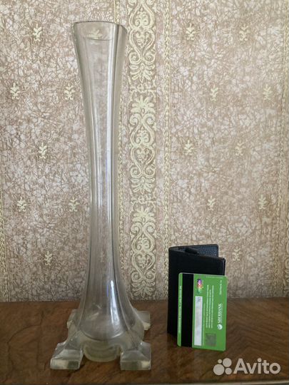 Хрустальная ваза