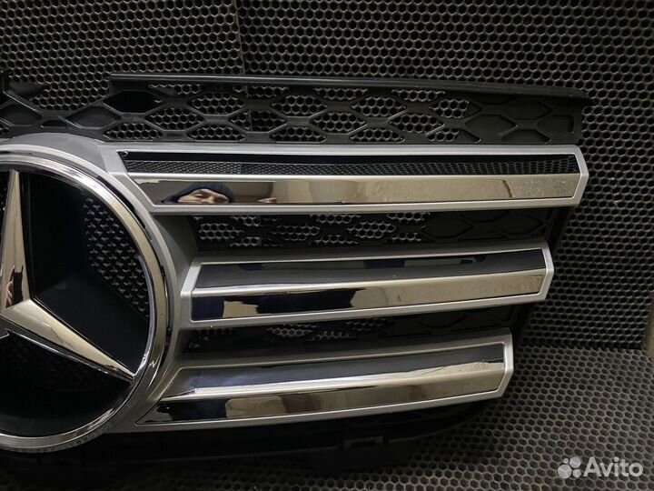 Решётка радиатора Mercedes GL 164 до рест