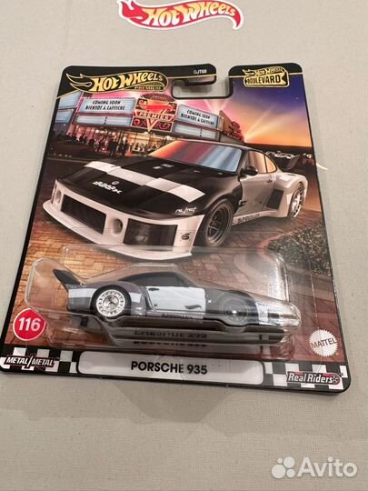 Hot wheels porsche 935