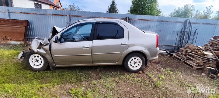 Запчасти на Рено логан