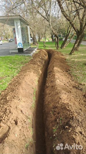 Копка траншей вручную