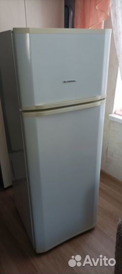 Холодильник Regal