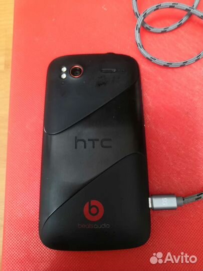 Мобильные телефоны HTC бу