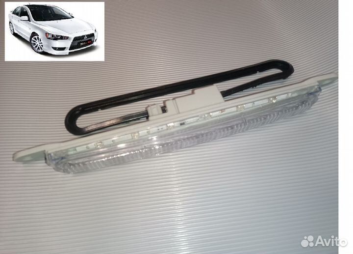 Стоп-сигнал фонарь Mitsubishi Lancer X