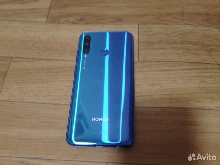 HONOR 20e, 4/64 ГБ