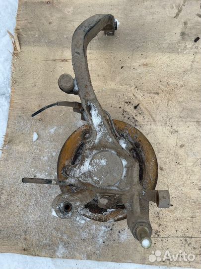 Соната 5 тагаз кулак задний правый