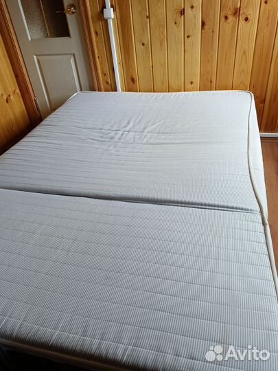 Дван-кровать ликсели (Икеа)