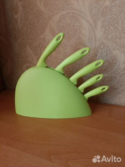 Набор ножей с подставкой Новый