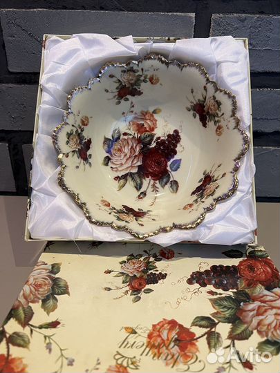 Блюдо в подарочной упаковке