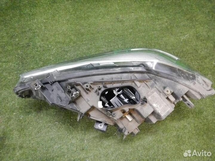 Фара правая BMW 4-Series/M4/4-Series