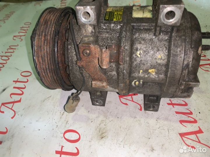 Компрессор кондиционера Volvo S40 2.4