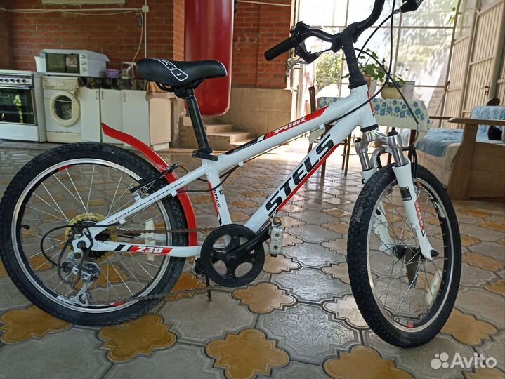 Stel 5 Pilot (Велосипед)