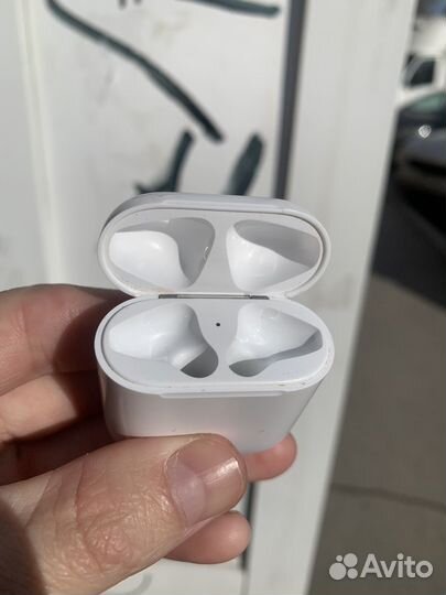 Apple airpods 2 оригинал кейс