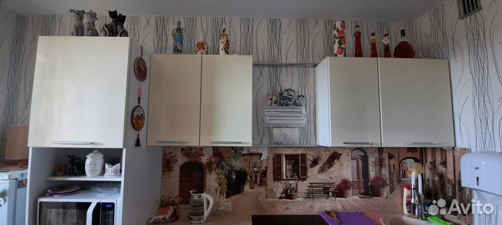 Продаю кухонный гарнитур новый