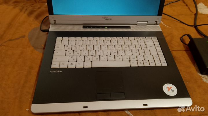 Fujitsu siemens amilo pro