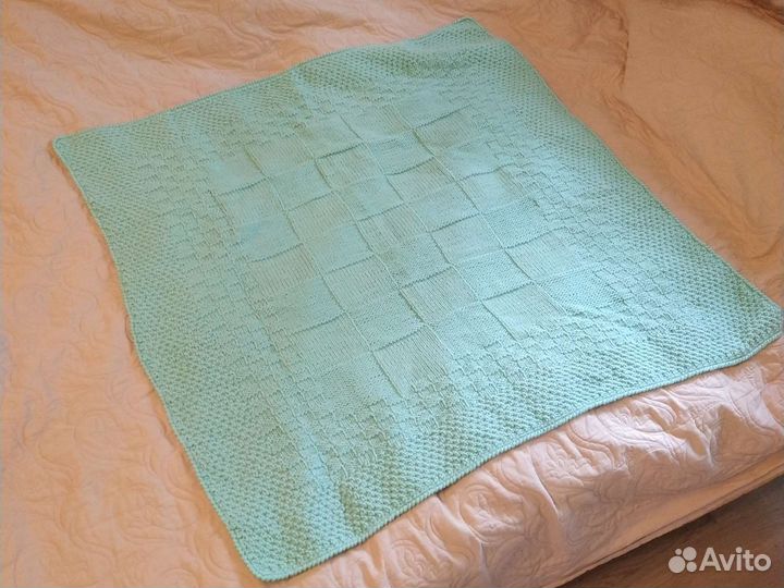 Плед детский вязаный