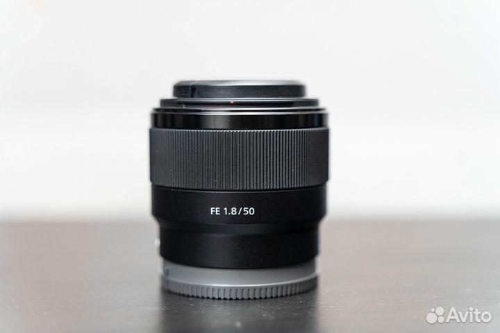 Объектив Б/У Sony FE 50mm 1.8
