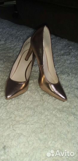 Туфли женские 39 размер новые