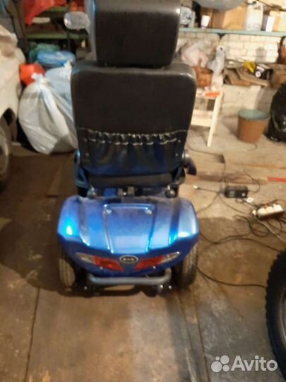 Электроскутер, 4 колеса, полный привод, повышенной