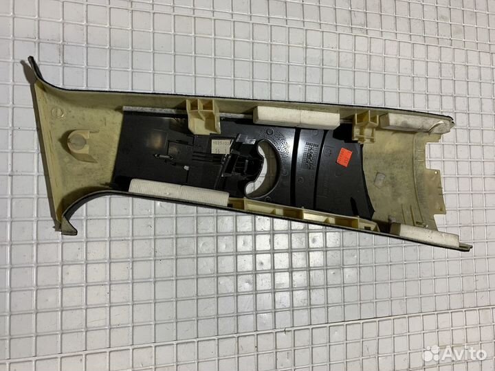 Обшивка стойки BMW X5 E53 рестайлинг