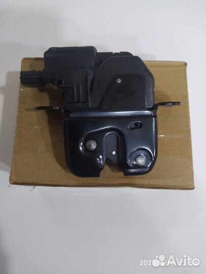 Замок багажника LADA X-Ray, Micra 5, Twingo 2, ZOE