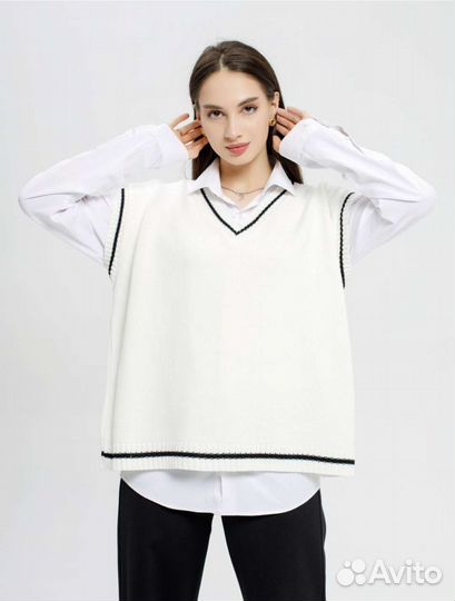 Жилетка вязаная