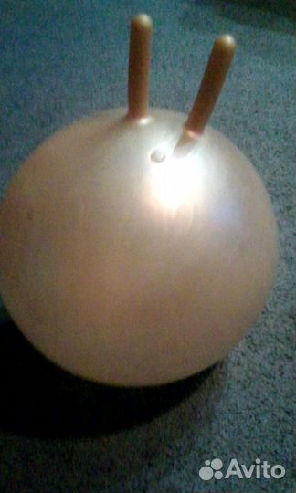 Мяч гимнастический с рожками