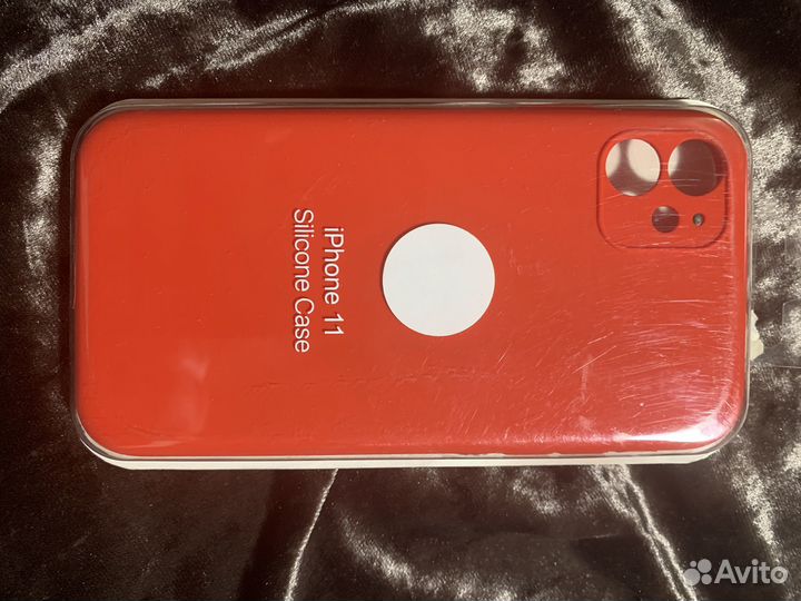 Чехол на iPhone 11 новый