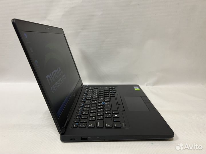 Dell Latitude 5490 i7-7820HQ GT 930MX 16GB 512GB