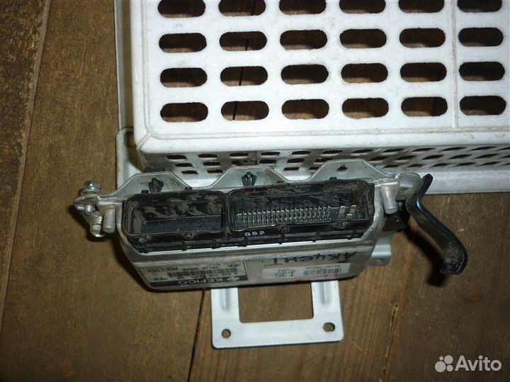 Блок управления двигателем Hyundai Accent седан