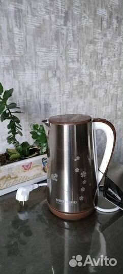 Чайник с цветочками