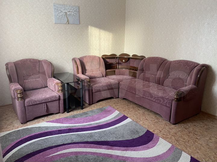 2-к. квартира, 56 м², 1/9 эт.