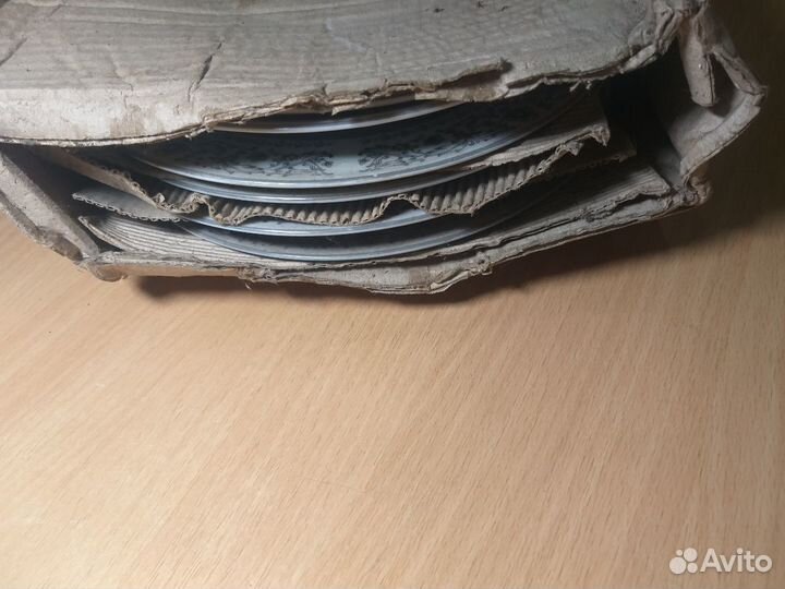 Набор винтажных тарелок