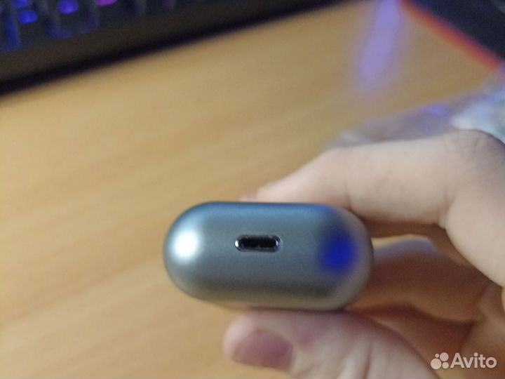 Беспроводные наушники