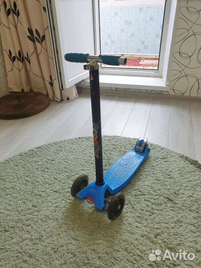 Самокат детский трехколесный