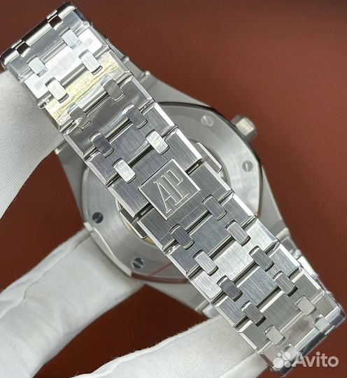 Часы Audemars Piguet Royal Oak