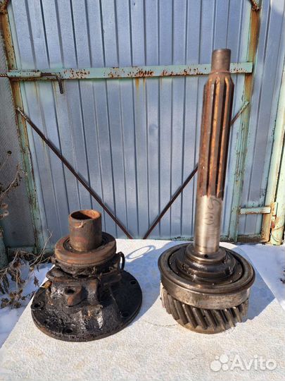 Запчасти на кпп ямз 236