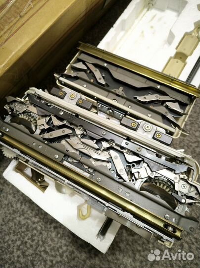 Вязальная машина Zinger 700