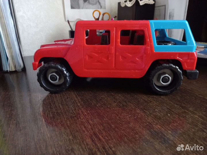 Игрушка машинка Джип