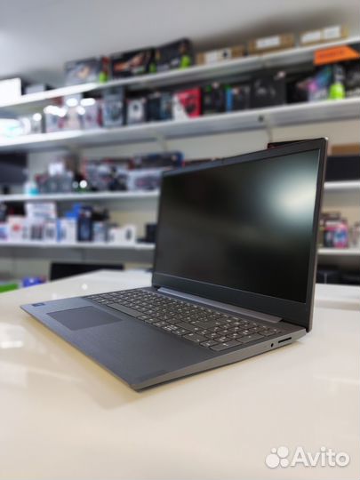 Lenovo V15-IGL