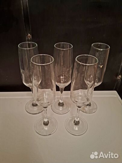 Стеклянные фужеры