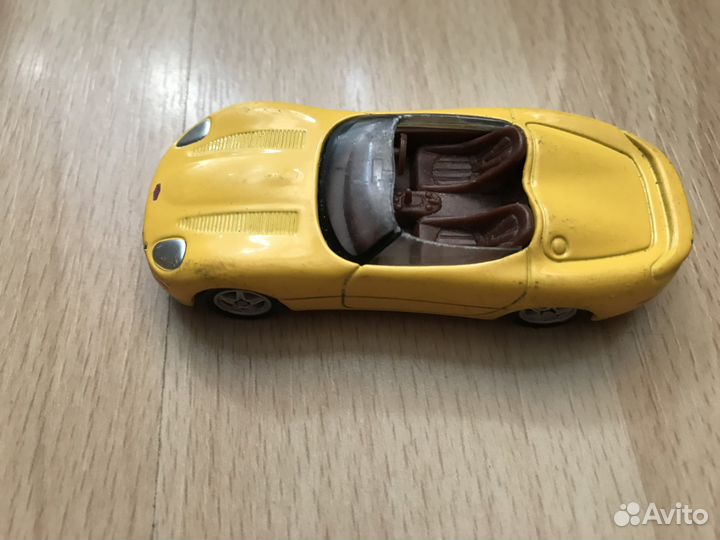 Модель автомобиля jaguar XK180