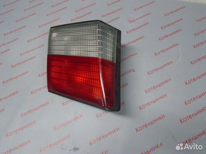 Nissan 26555-2F925 Фонарь задний левый