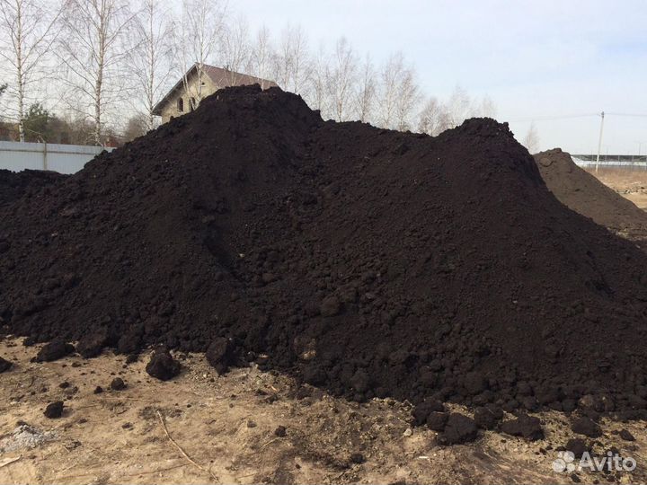 Чернозем валом и в мешках